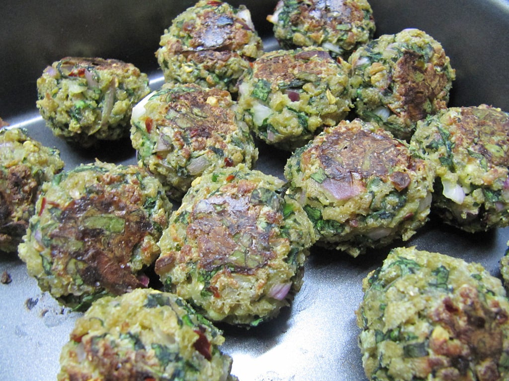 Baked Spinach Balls - High Protein Delight Recipe | sinamontales