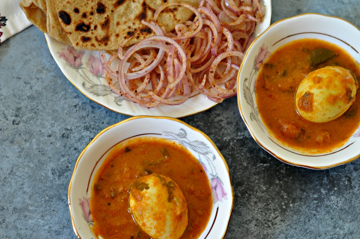 Easy Egg Curry - 20 minutes Everyday Egg Curry - Sinamon Tales