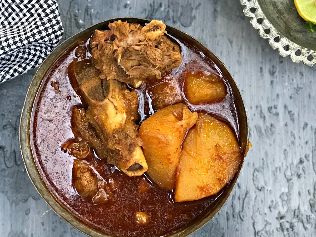 Slow Cooker Railway Mutton Curry Sinamon Tales